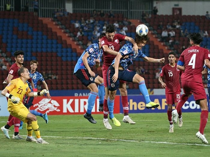 「日本の早期敗退は驚きでした?」カタール監督に質問、率直な答え。<Number Web> photograph by JFA/AFLO