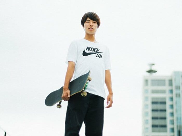 堀米雄斗の“バキバキの腹筋”は「板に乗る」ことだけで鍛えられた…中学3年でライダーとして覚醒できたワケ《スケートボード金メダル》＜Number Web＞ photograph by MURAKEN