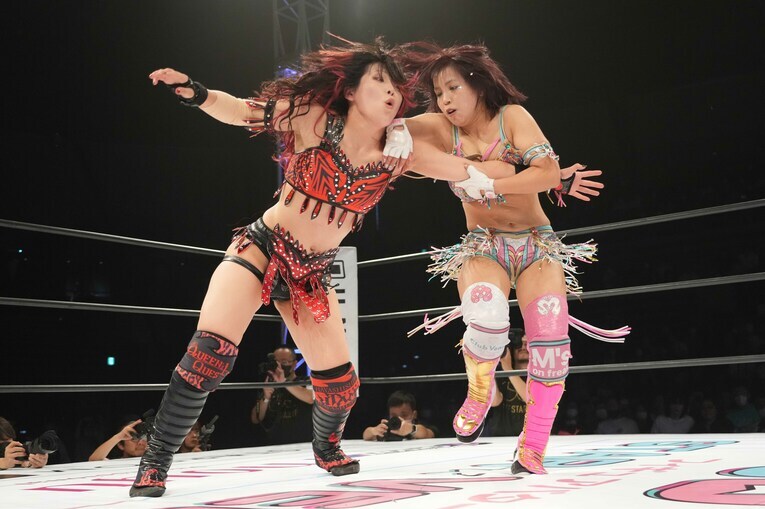 林下詩美の腕を取りにいく白川未奈