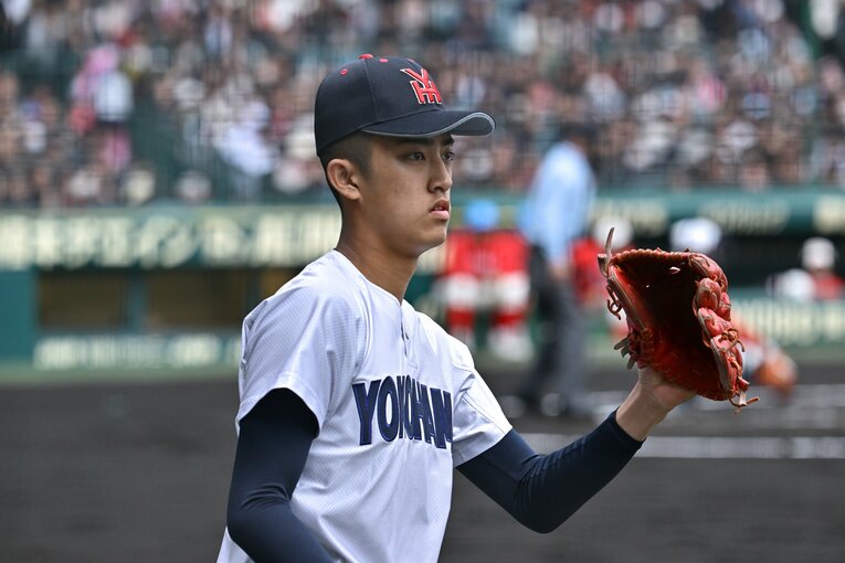 大器の評判も高かった横浜の2年生投手・織田だが、痛打される場面も目立った　©Hideki Sugiayma