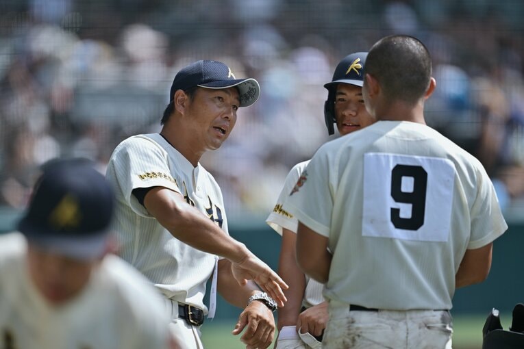 怒ると怖い…が選手から愛される小田監督　©Hideki Sugiyama