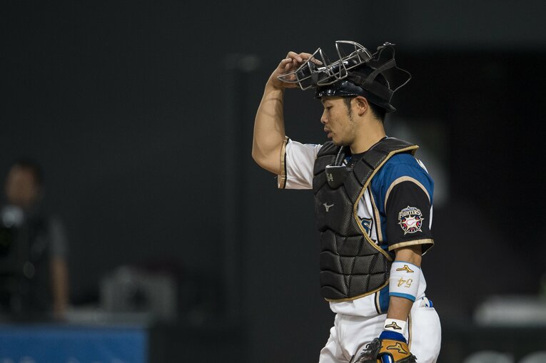 横浜〜日本ハム入団当初はキャッチャーだった近藤　©BUNGEISHUNJU