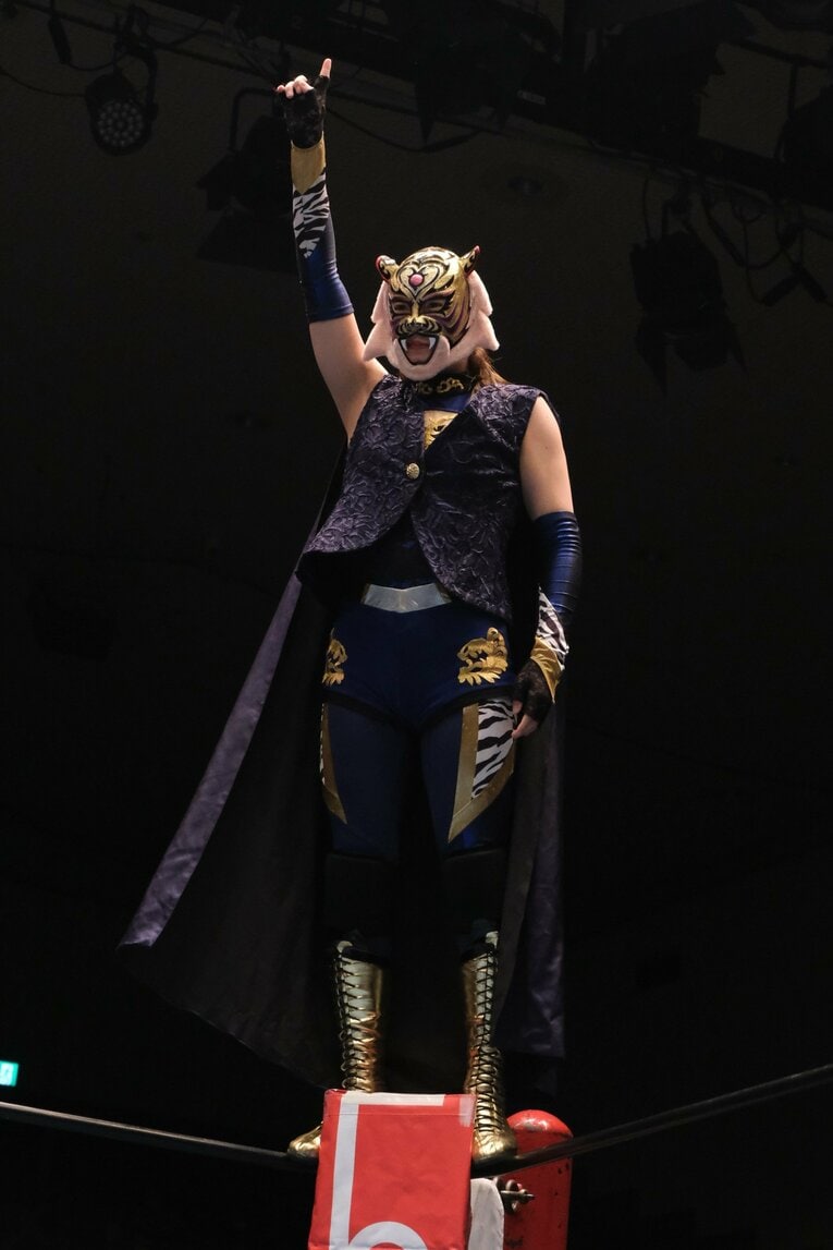 「タイガー・クイーンの涙を見た」佐山聡考案の“新技”で勝利も…彩羽匠戦で崩れかけた女性版タイガーマスクの“謎”(26)