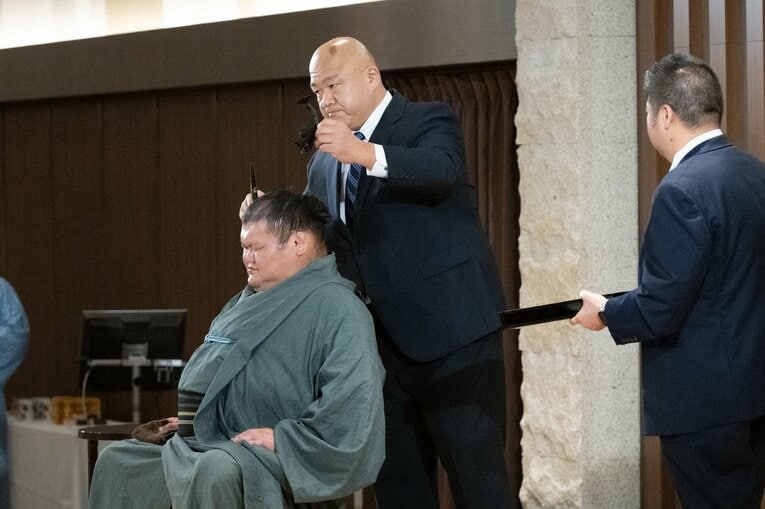 越ノ龍（45歳）断髪式【追加写真】　©Miki Fukano