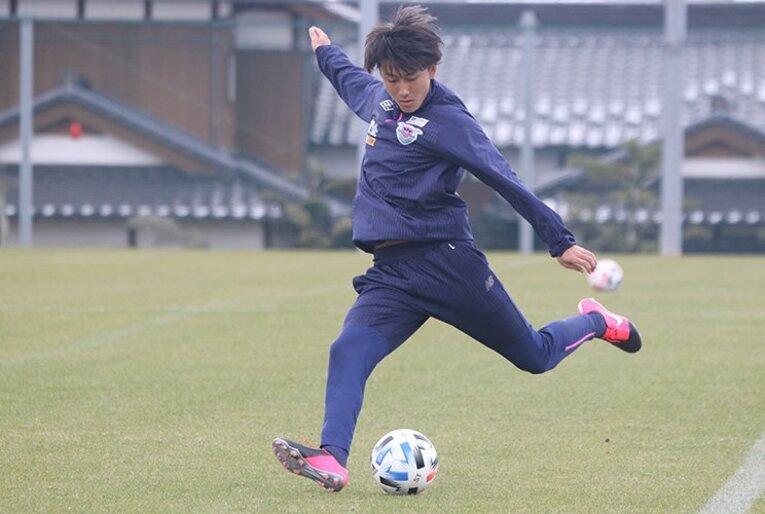 鳥栖DF原輝綺、焦りからの解放。「また違った自分を見せられそう」(2)