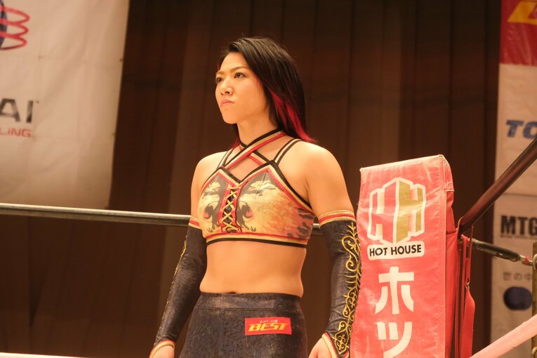 鍛え上げられた肉体の追求は、里村明衣子の教えだという