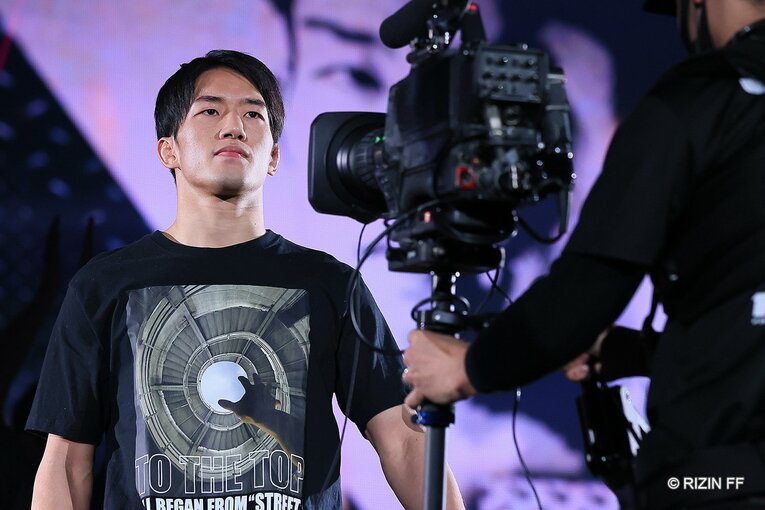 準決勝　扇久保博正vs井上直樹　©RIZIN FF