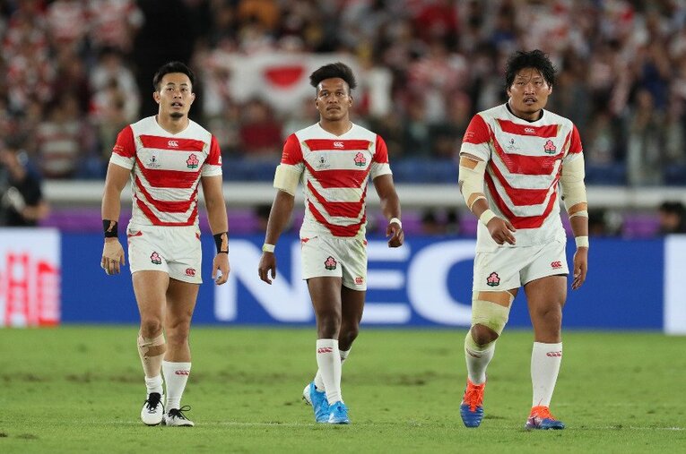 勝利、8強進出を手繰り寄せるトライを奪った（左から）福岡堅樹、松島幸太朗、そして稲垣啓太。死闘のスコットランド戦でも「ONE TEAM」を体現した。 ／ photograph by Naoya Sanuki