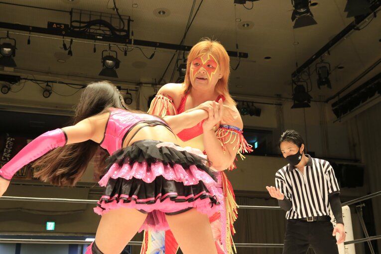 ©ワールド女子プロレス・ディアナ