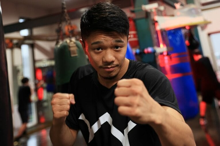 ラスベガスで衝撃のKO劇をみせた”ネクストモンスター”中谷潤人（25歳）が、モンスター井上尚弥について語った ／ photograph by Shigeki Yamamoto