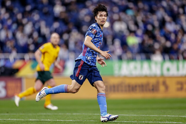 “致命的なミス”で評価を下げた田中碧が巻き返すために必要なものとは？ 日本代表には不可欠でもドイツ2部では苦戦中な理由(17)