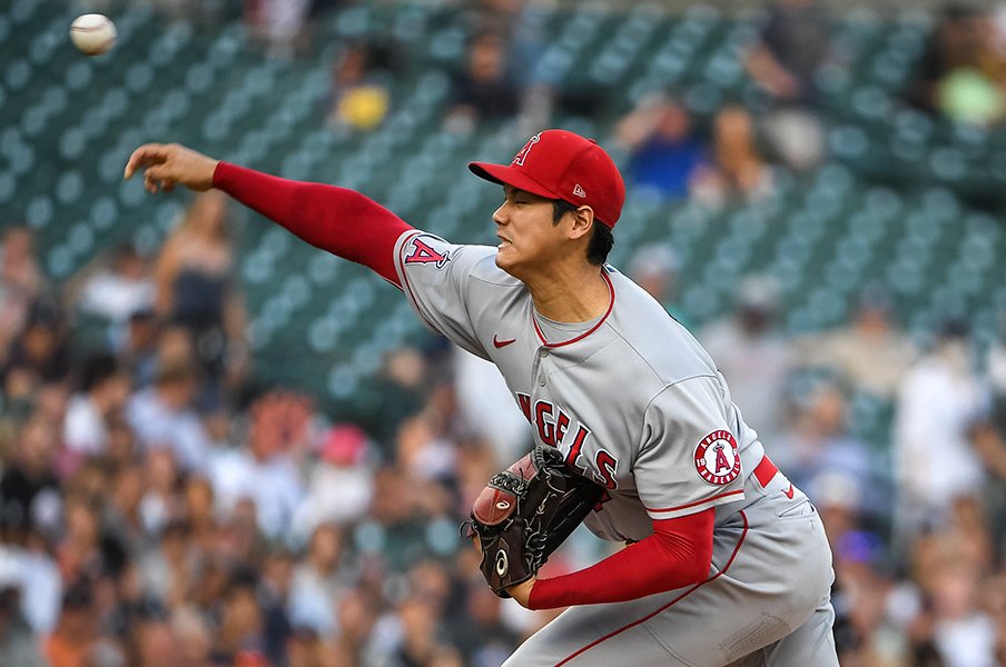 大谷翔平は 地上最大の ショウ 自ら援護40号 完投寸前8勝目にmlb公式ベタぼめ 完璧すぎ二刀流に敵地もビックリ 野球 Number Web ナンバー