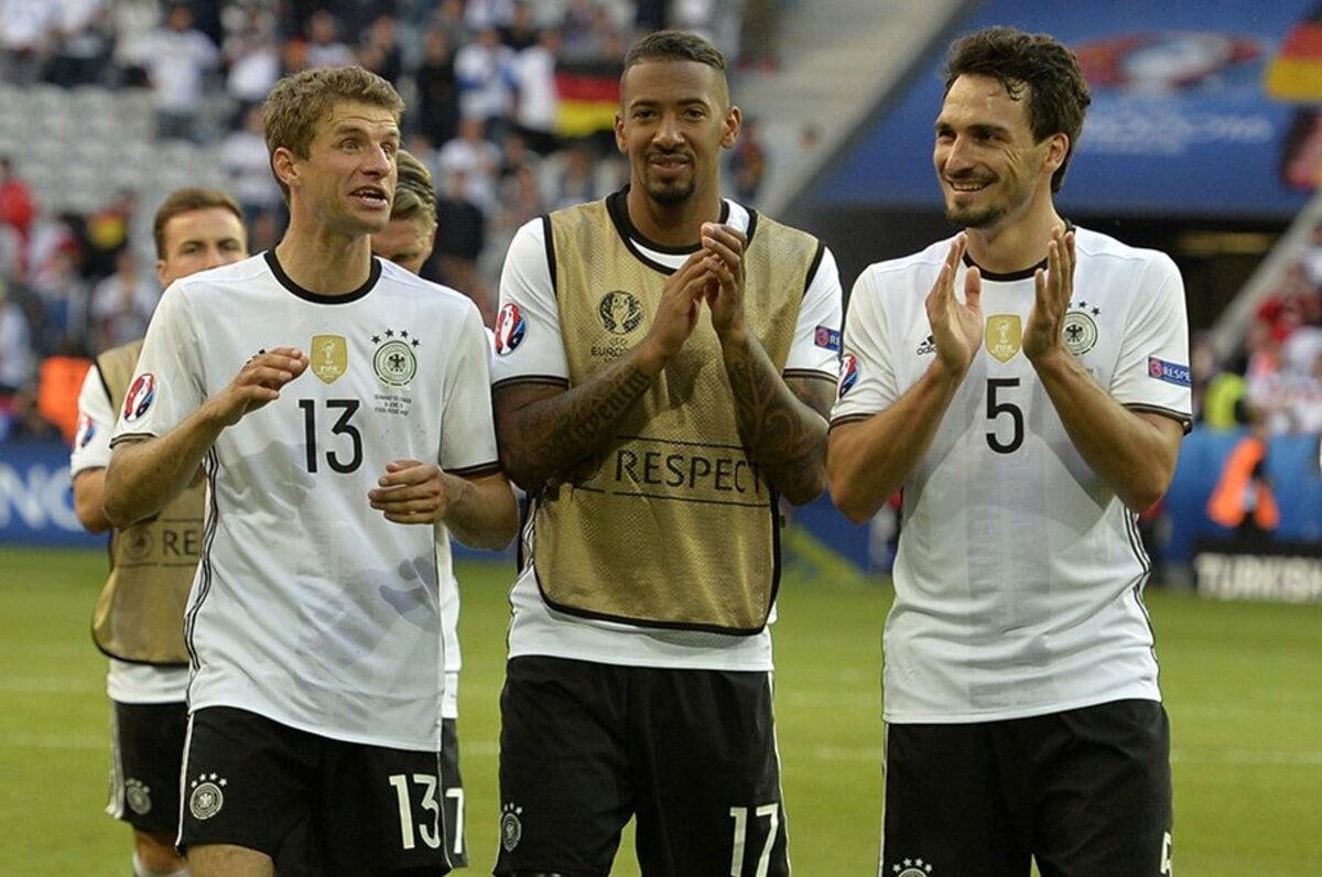 W杯優勝に導いた3人に引退通告 過渡期を迎えるドイツ代表とレーブ 海外サッカー Number Web ナンバー