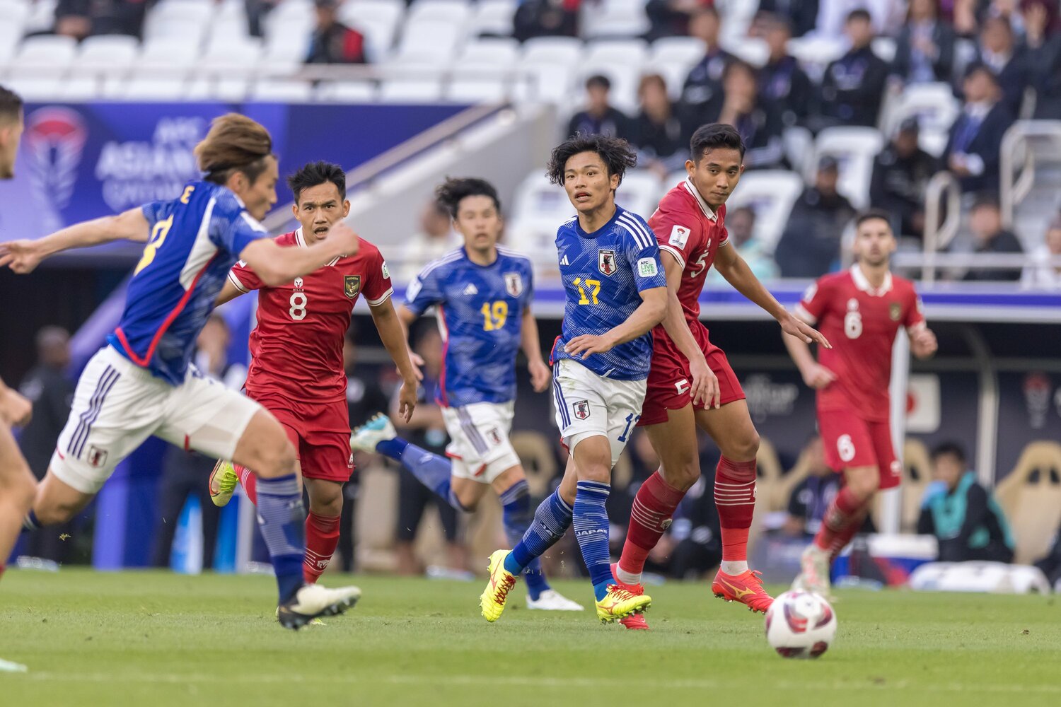 インサイドハーフとして攻撃に厚みを与えた旗手怜央　©Getty Images