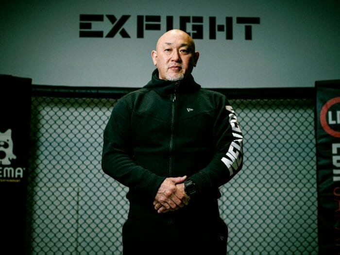 興奮する選手に「俺とやるか？」、客の投げたパイプ椅子が直撃…“最強のレフェリー”和田良覚が「嫌われてナンボ」の仕事を続けるワケ＜Number Web＞ photograph by Kiichi Matsumoto