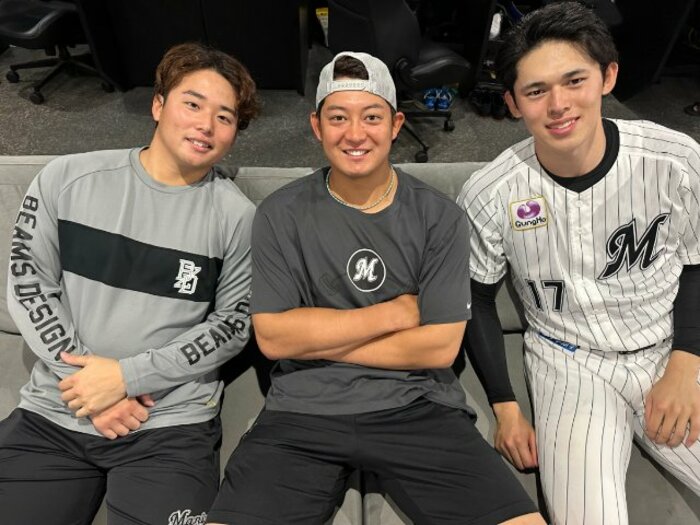 「佐々木朗希が投げ、横山が抑える試合で…」ロッテ・佐藤都志也が今も温める“あの日の夢”と同期の絆「みんな立派になったなあ、って」＜Number Web＞ photograph by Chiba Lotte Marines