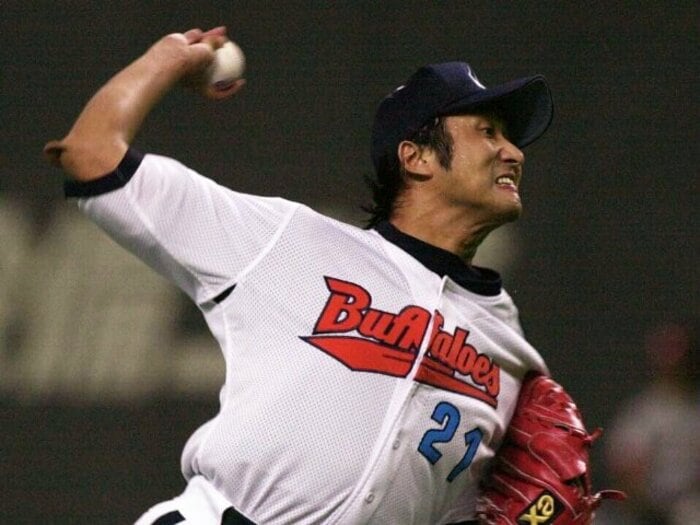 脳腫瘍で味わった絶望「28歳で寝たきりになるんかよ…」“奇跡のリリーバー”盛田幸妃の復活秘話「脳の一部が失われ…野球は困難」なぜ一軍に戻れたのか？＜Number Web＞ photograph by JIJI PRESS