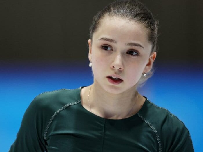 ワリエワ騒動の論点「なぜロシアの選手ばかりドーピング違反が続くのか?」 過去には使用・隠ぺいで“10年間出場停止”の事例も<Number Web> photograph by Getty Images