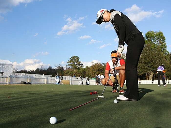 米ツアー挑戦中のベテラン上原彩子。「私、運があるからすごいことするよ」＜Number Web＞ photograph by Shizuka Minami