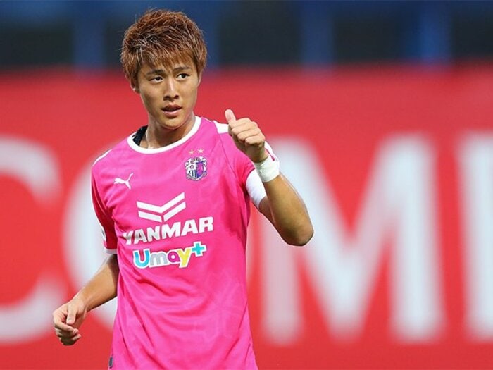 柿谷曜一朗の表情が変わった理由。ロティーナ流セレッソの大転換。＜Number Web＞ photograph by Getty Images