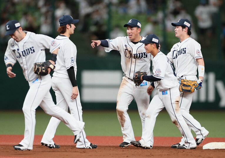 昨シーズン、育成新人ながら支配下登録を勝ち取って一軍デビューを果たした滝澤（写真は2022年）©︎JIJI PRESS