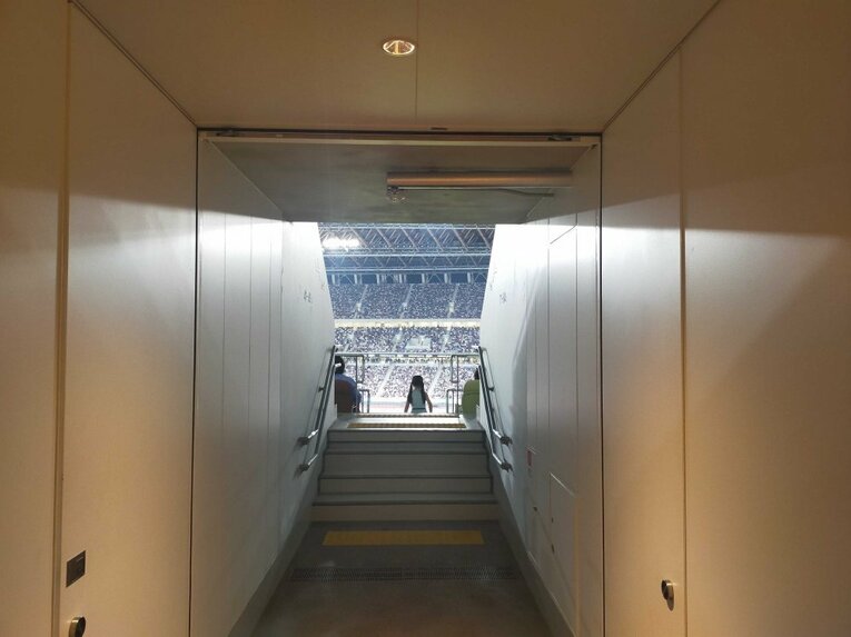 VIP観客席の入り口