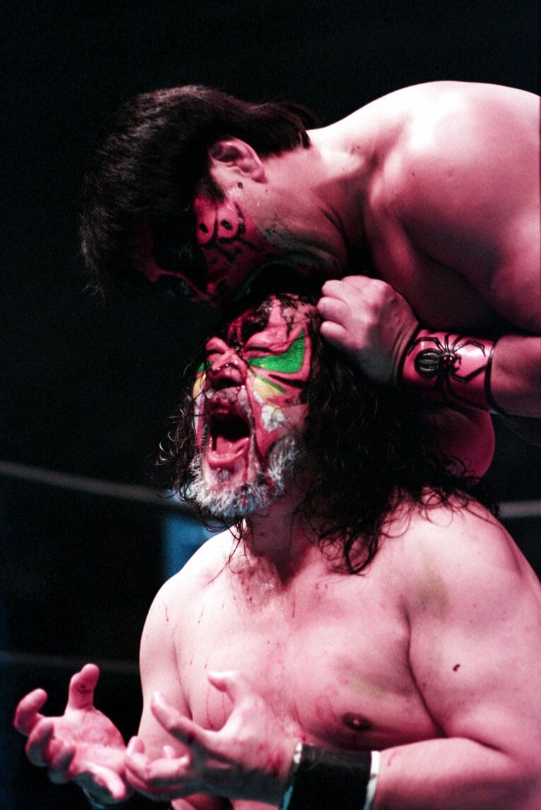 ムタとザ・グレート・カブキの親子対決。1993年5月24日、大阪府立体育会館