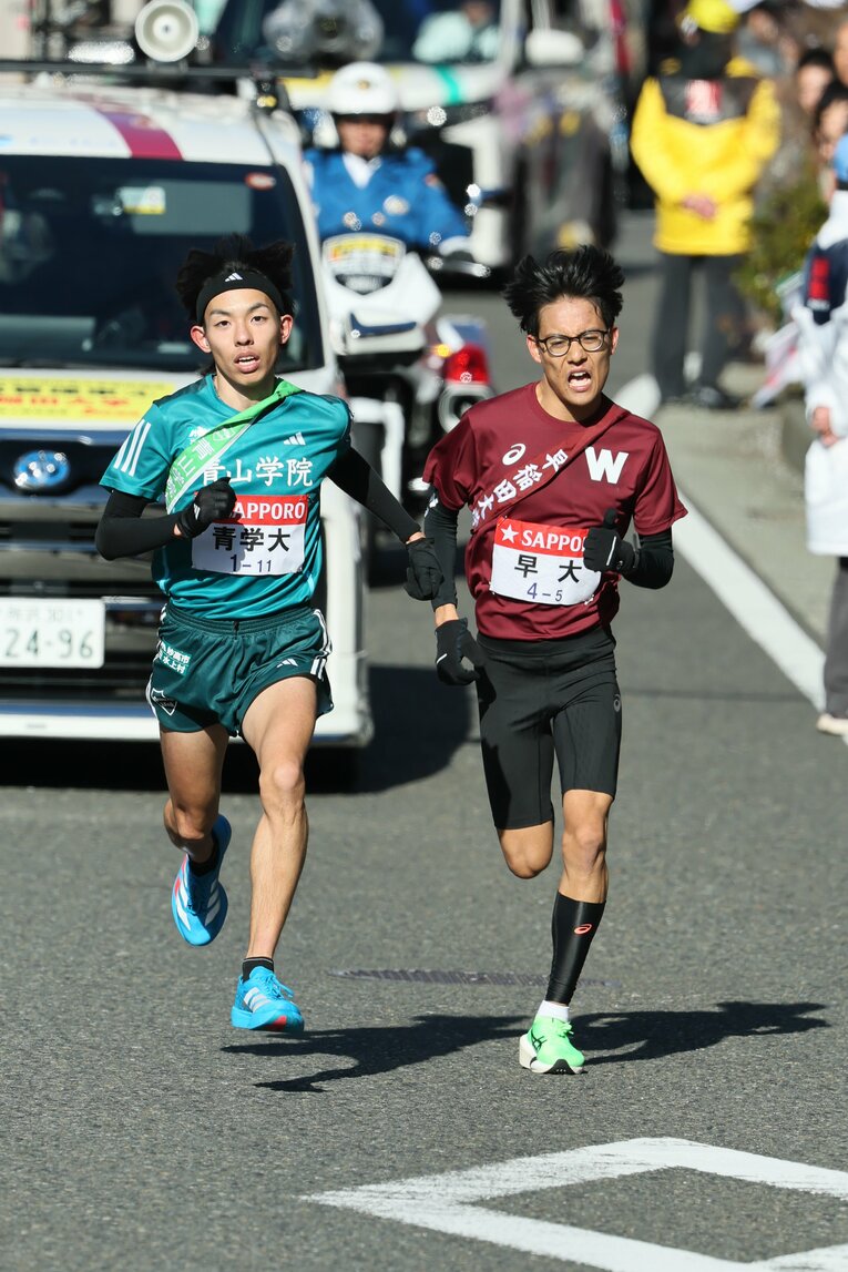 懸命に逃げようとする工藤だが　©JMPA