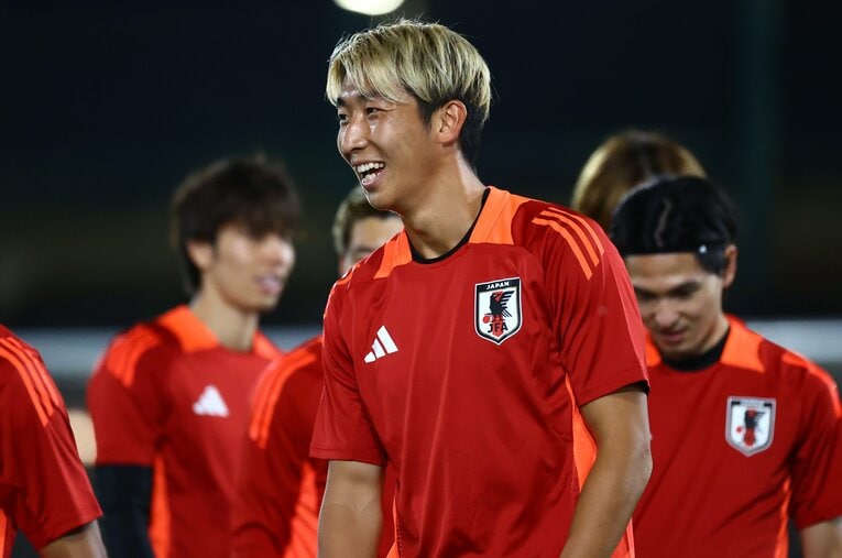 W杯アジア最終予選に臨むサッカー日本代表に追加招集されたDF関根大輝（22歳／柏レイソル）。リーグ戦を終えた後、すぐに練習拠点のカタールへ移動した ／ photograph by JFA/AFLO