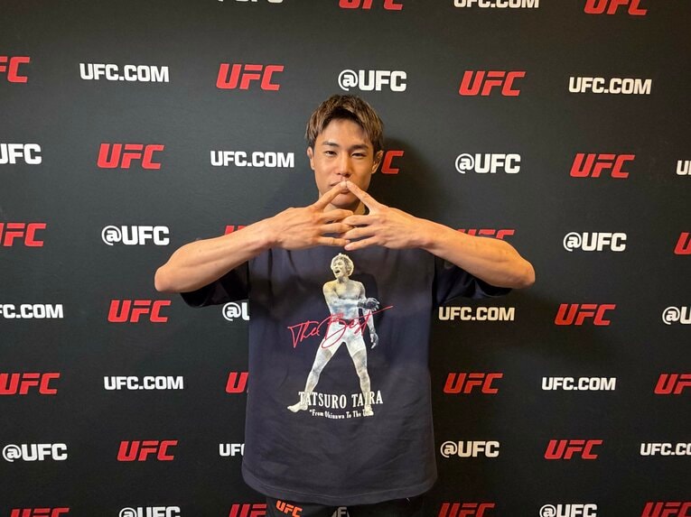 平良達郎の『NARUTO』ポーズ　©Zuffa LLC/UFC