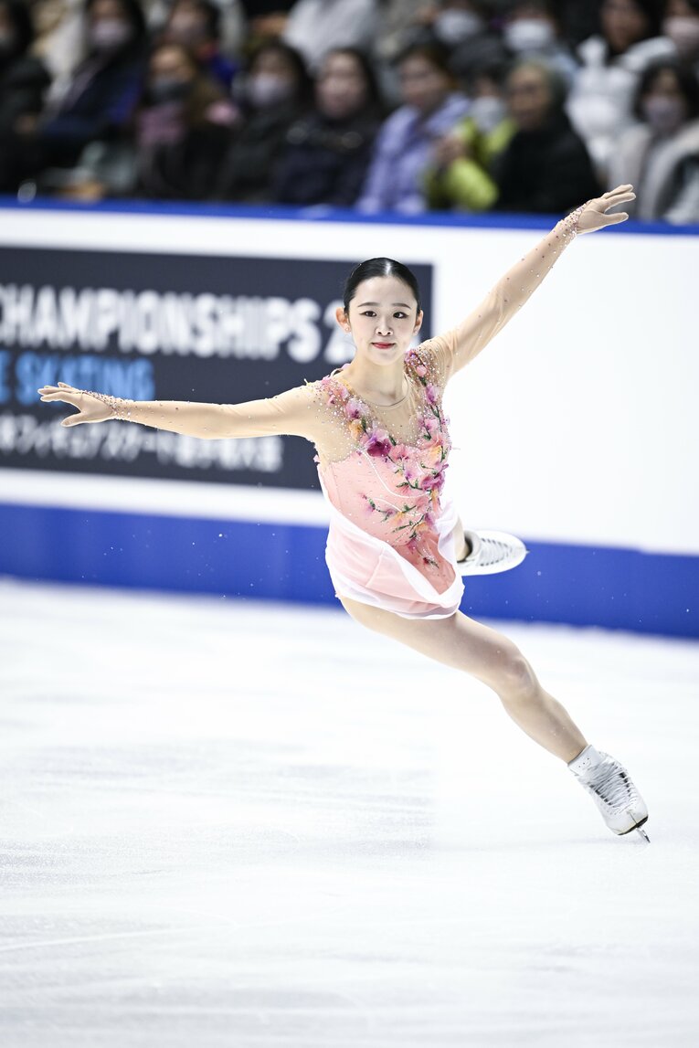 全日本選手権で演技を行う青木祐奈【スワイプするとその他の写真もご覧になれます】　©Asami Enomoto