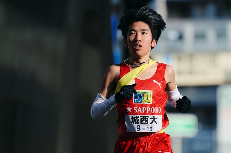 箱根駅伝では2年生まで連続して2区を走った　©Yuki Suenaga