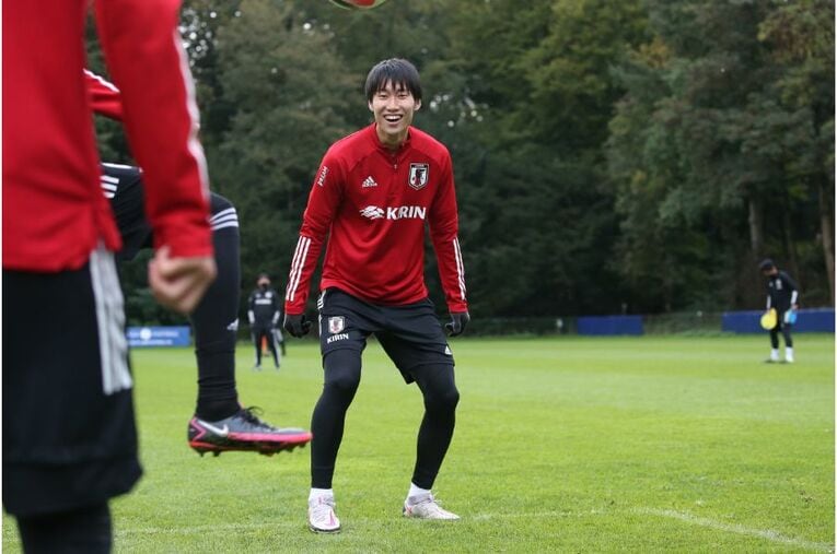 連係不足は“想定内” 19歳久保建英が森保Jで見せた「身体能力差を埋める」クレバーな技術(28) ／ photograph by JFA