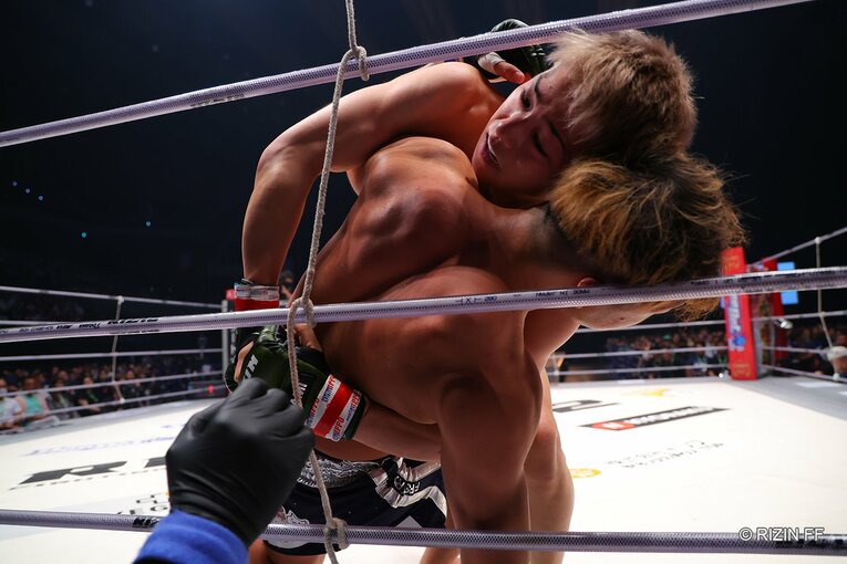 『RIZIN.42』YA-MAN vs 三浦孝太　©RIZIN FF