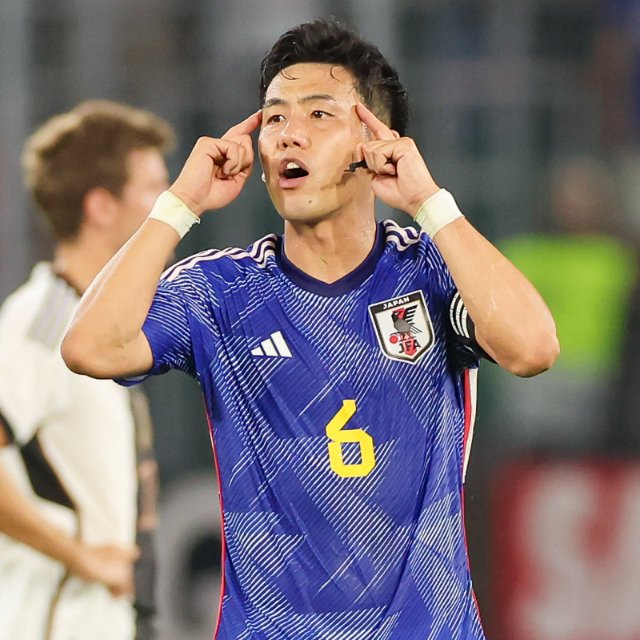 遠藤航 サッカー日本代表 レプリカユニフォーム Lサイズ - 応援グッズ