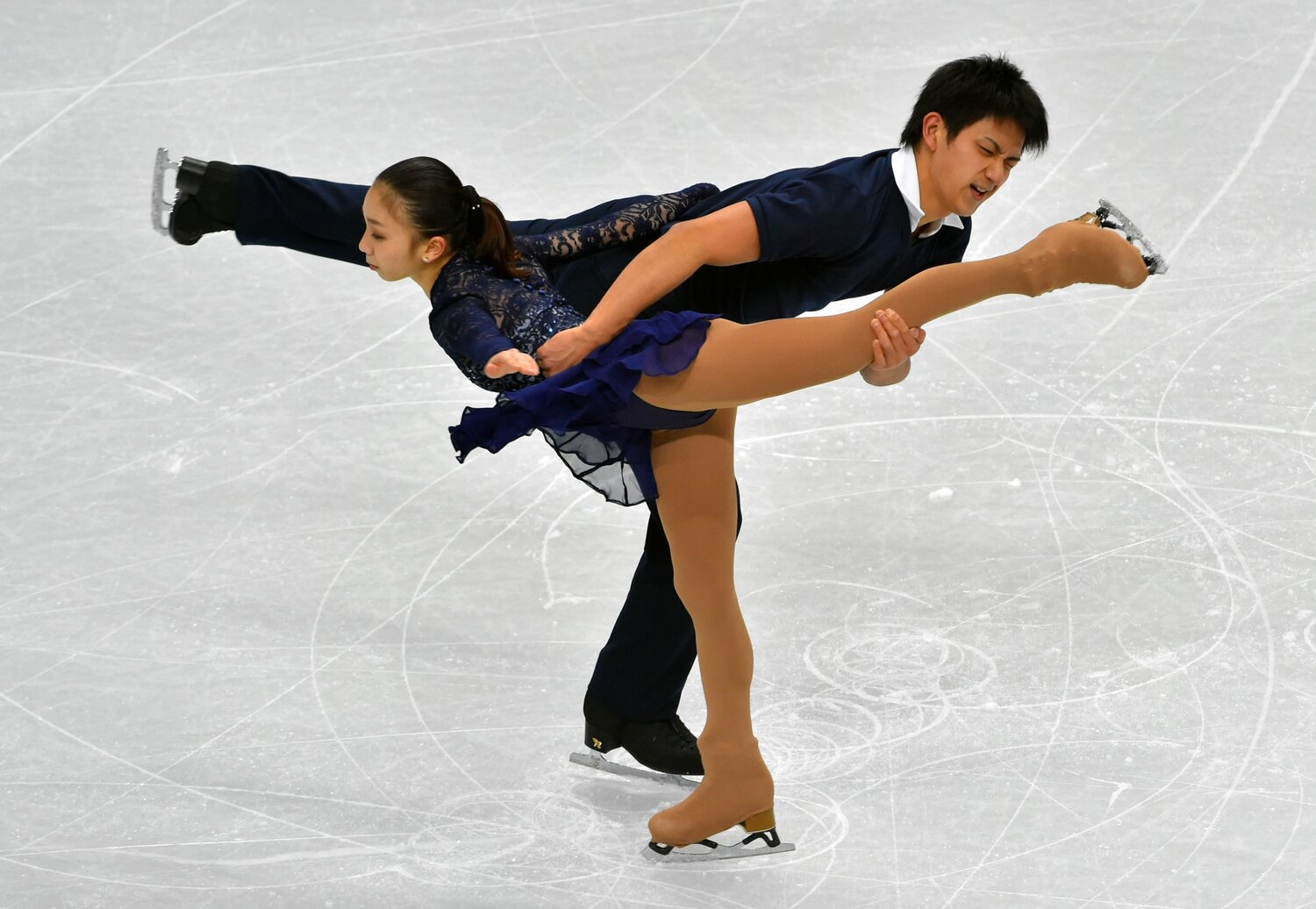 高橋成美とのペア時代 ©JIJI PRESS