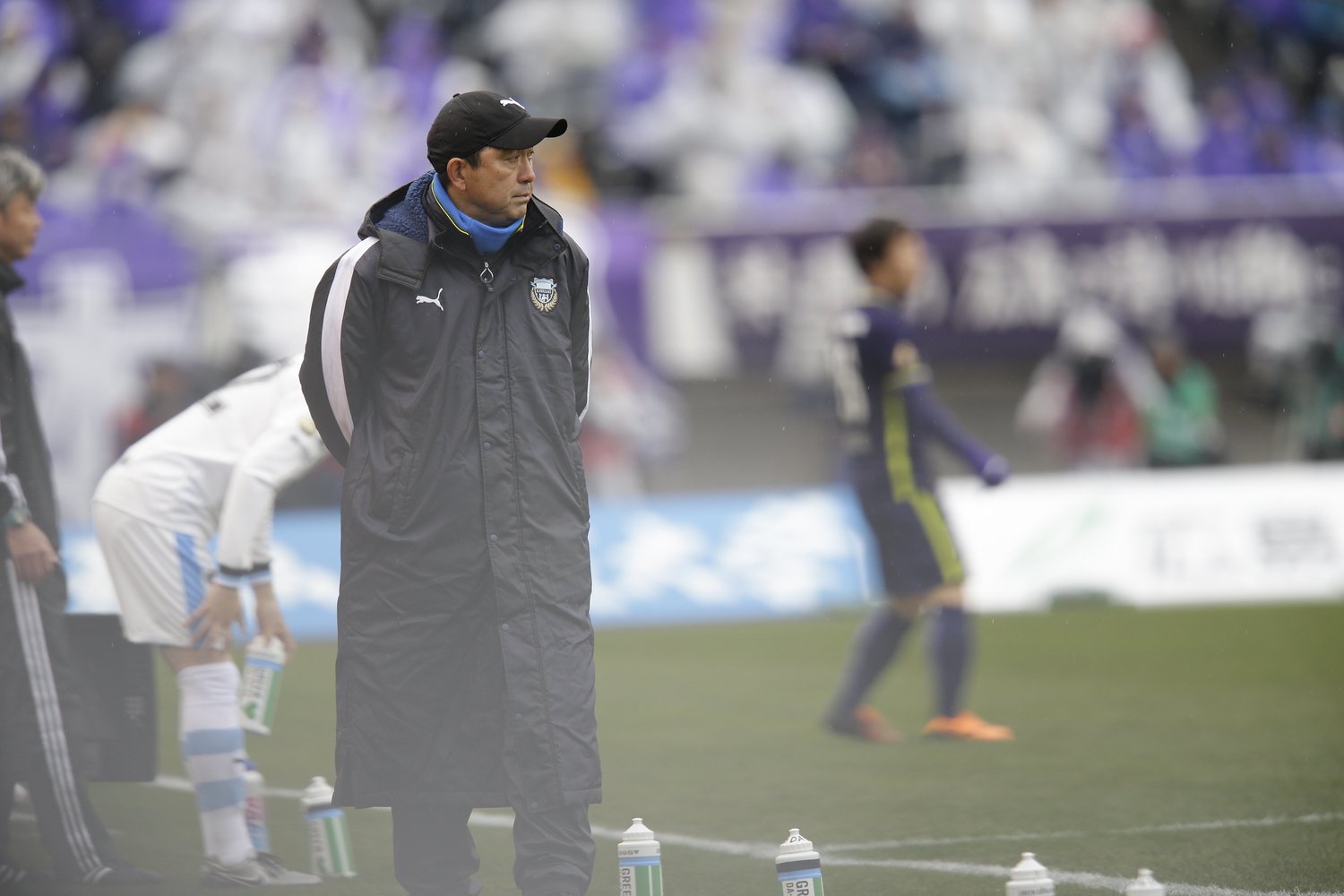 2012～2016シーズンまで川崎フロンターレの監督を務めた風間八宏。王者フロンターレの土台を築いた　©BUNGEISHUNJU