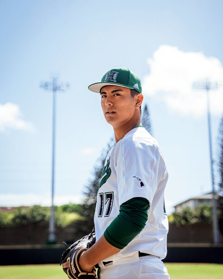 武元一輝（たけもと・いつき）／2004年4月9日生、大阪府出身。智辯和歌山高では1年夏からベンチ入りし、投打に高い潜在能力を発揮。卒業後はハワイ大で二刀流としてプレーしている。昨夏のケーブコッド・ リーグでは最優秀投手に輝いた。189cm、100kg ©Itsuki Takemoto