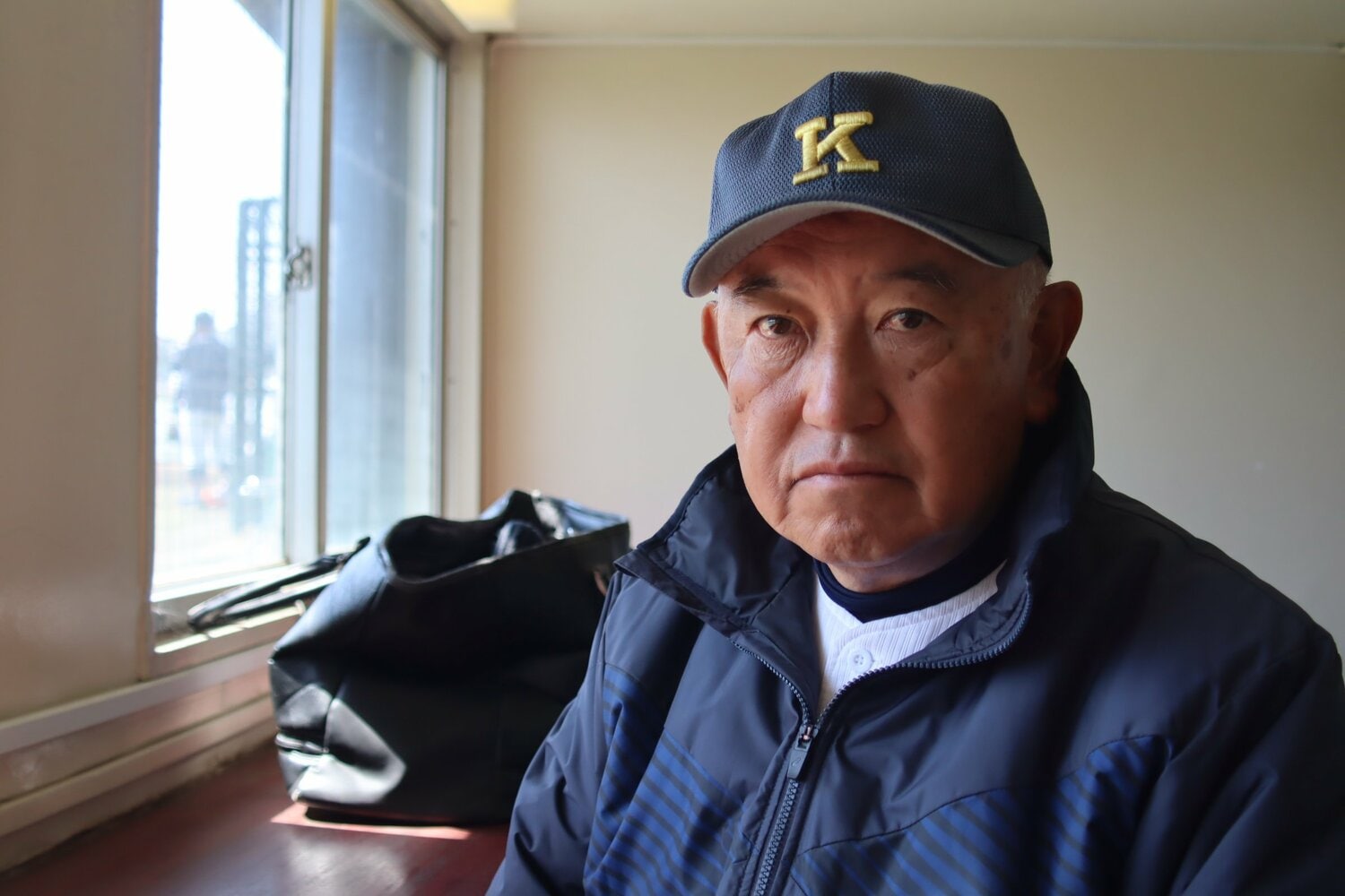 慶大の堀井監督　©Kou Hiroo