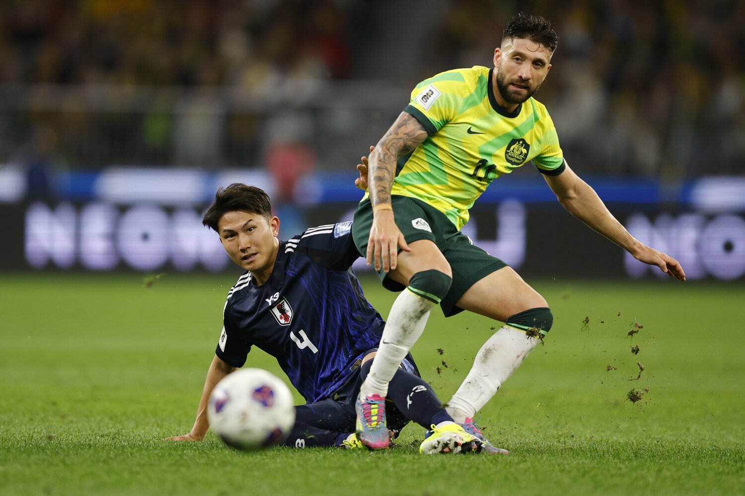 最終予選で代表に復帰した渡辺。オーストラリア戦、結果的にチームは敗れたものの渡辺自身は役割を果たした　©Getty Images