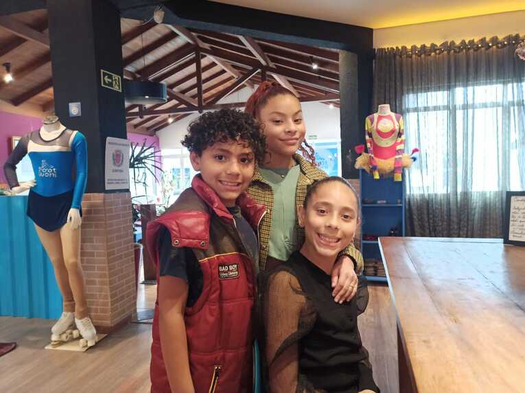 3きょうだい　©Hiroaki Sawada