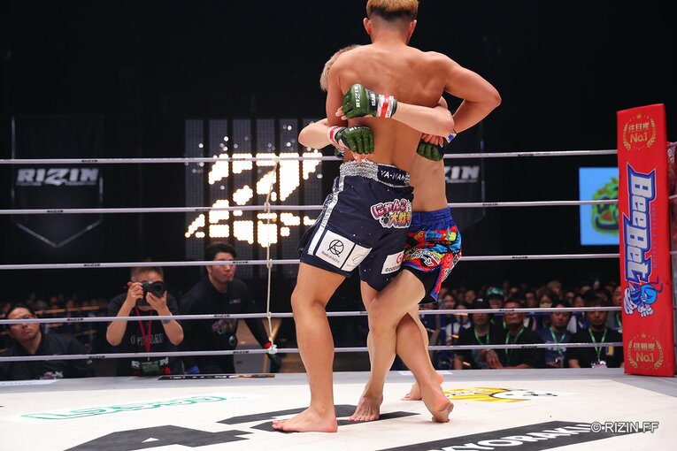 『RIZIN.42』YA-MAN vs 三浦孝太　©RIZIN FF