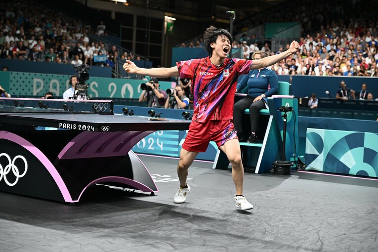 男子卓球団体戦3位決定戦、2連敗で後がない日本は戸上が勝利を収める　©︎Naoya Sanuki/JMPA