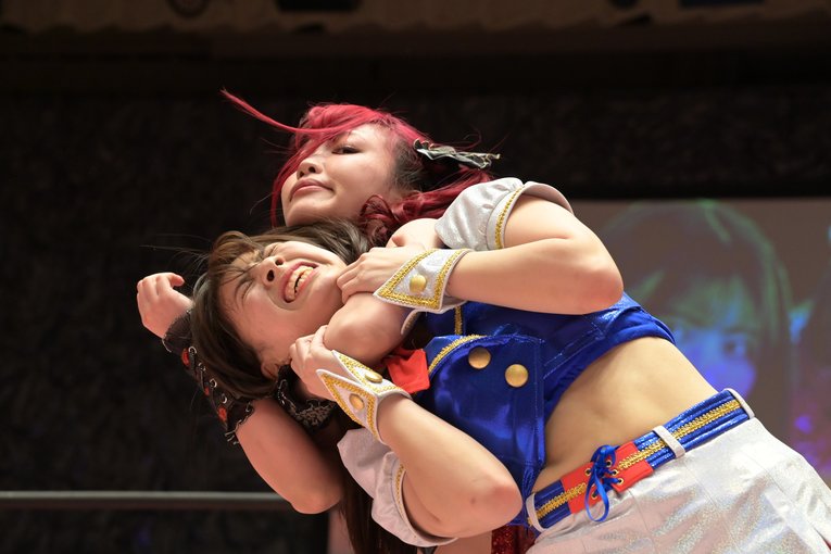 リングで闘う荒井優希（伊藤麻希戦）　提供：東京女子プロレス
