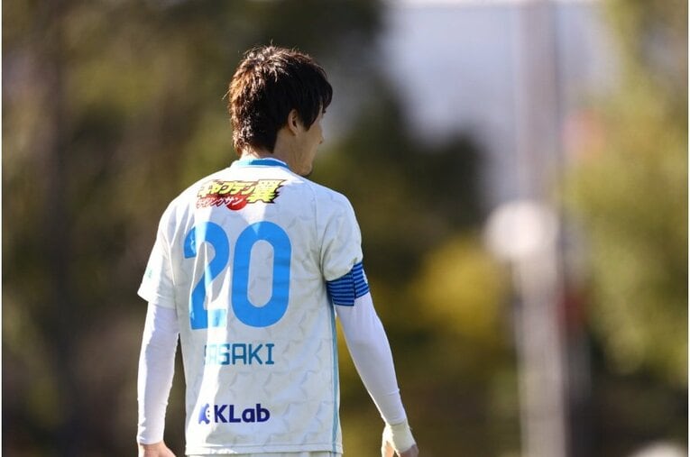 ©Kenzaburo Matsuoka