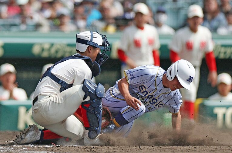 機動力とノーサイン野球で甲子園に驚きをもたらしたエナジックスポーツ。名門・智弁和歌山の目にはどう映った？ ／ photograph by JIJI PRESS