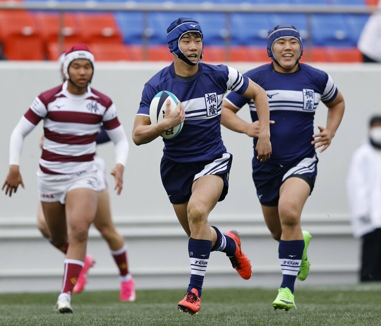 桐蔭学園1年生の矢崎由高。「派手さはないが、凄さを感じた」（大西氏）　©︎Kyodo News