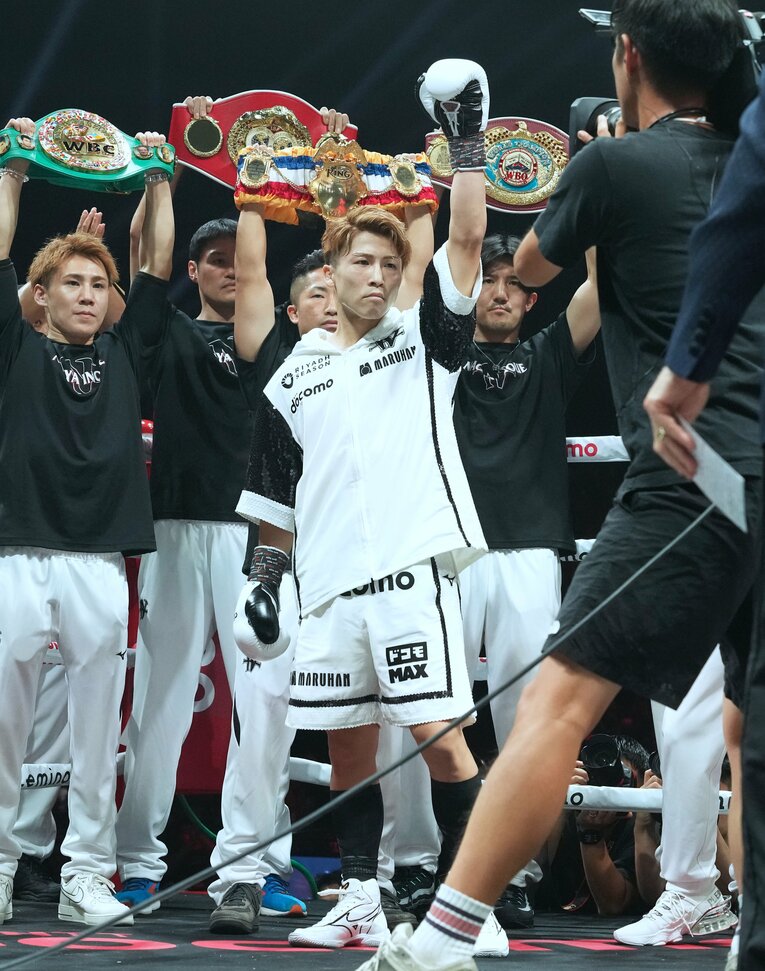 試合開始のゴングを待つ井上尚弥　©Naoki Fukuda