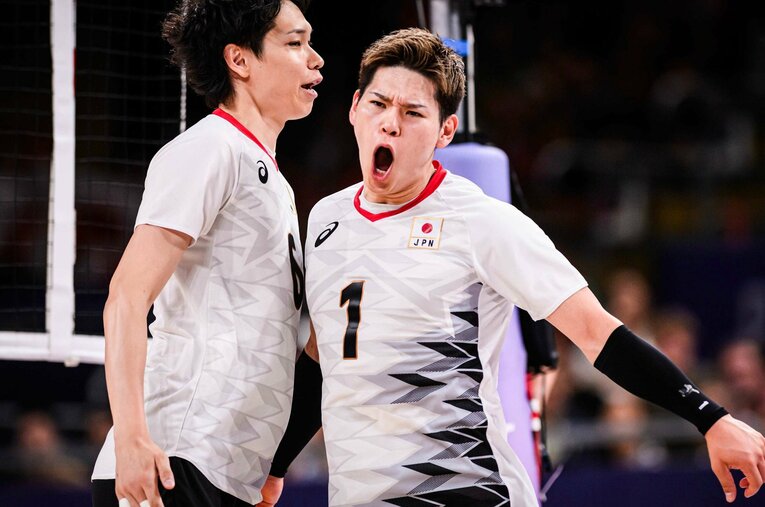 パリ五輪予選ラウンドvsアメリカ　©︎Volleyball World