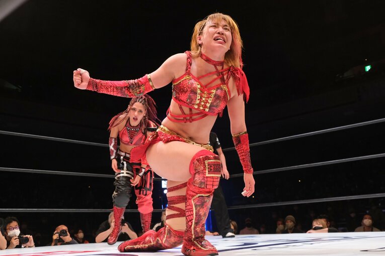 「女子プロレスを背負って立つ」スターダム王者・朱里が語る“朱いベルト”への思い…岩谷麻優戦で「ドローは絶対に嫌だった」理由とは？(30)